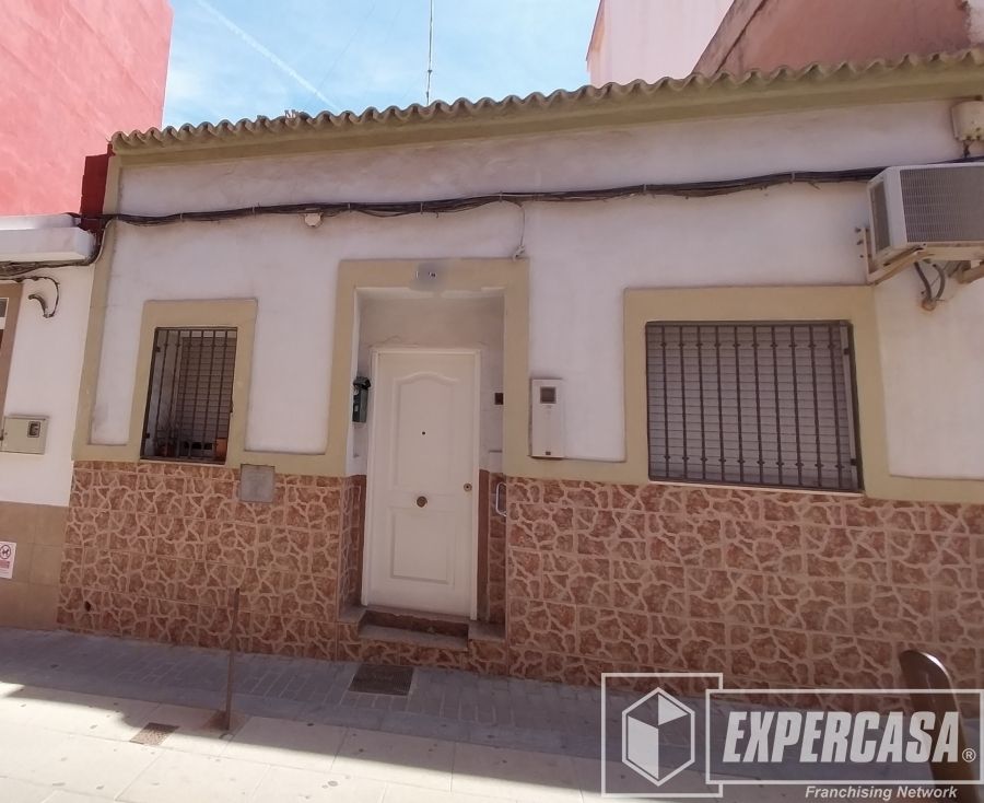 Exterior view of Country house for sale in Torrent  with Air Conditioner