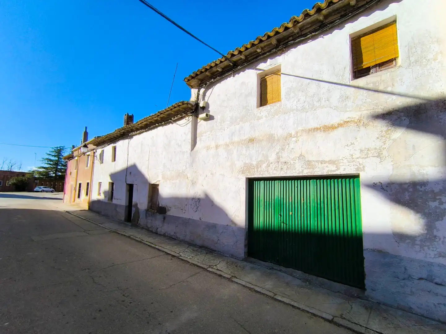 Vista exterior de Casa o chalet en venta en Villarramiel con Jardín privado, Trastero y Amueblado