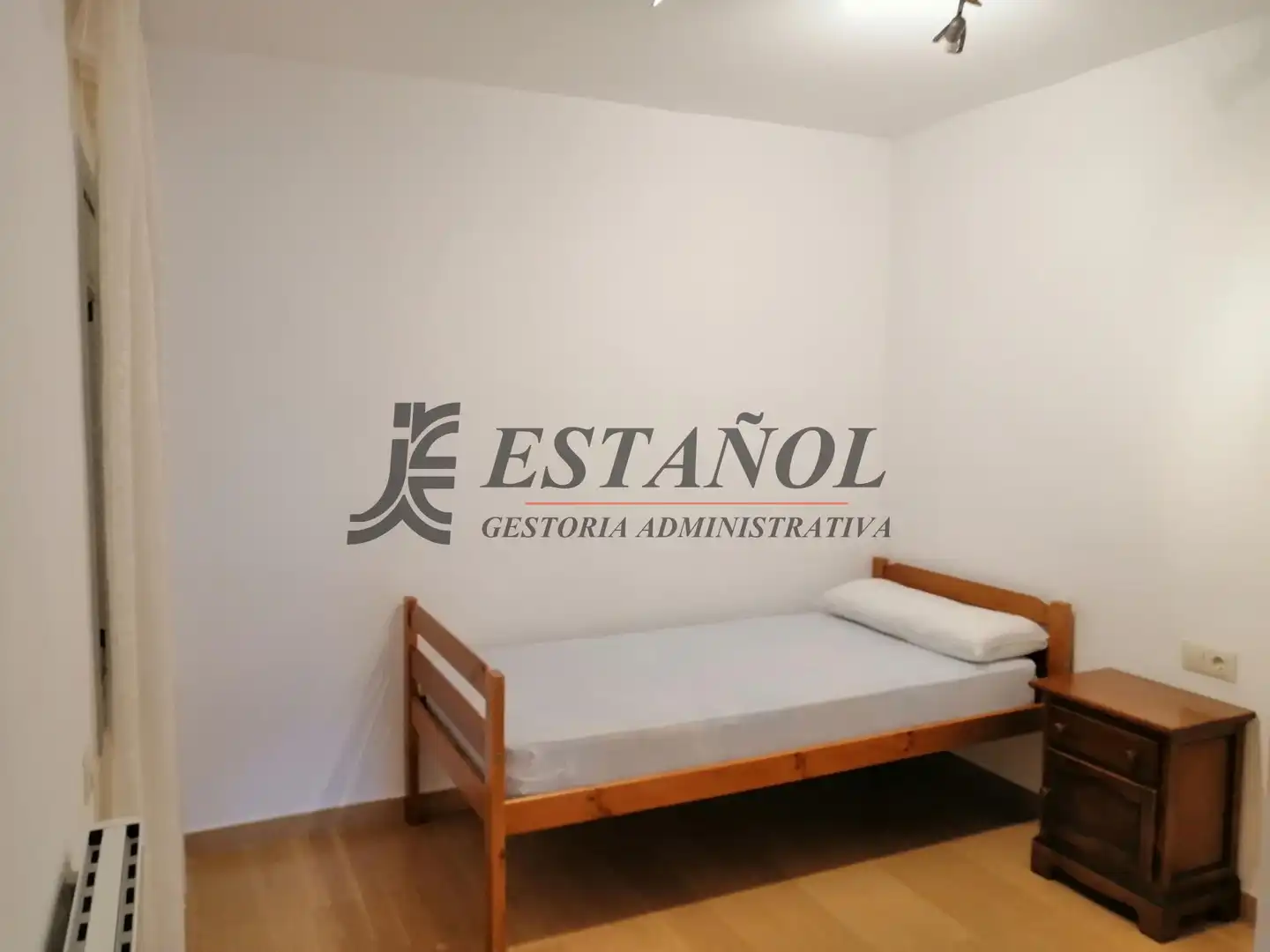 Schlafzimmer von Wohnung zum Verkauf in La Seu d'Urgell mit Heizung
