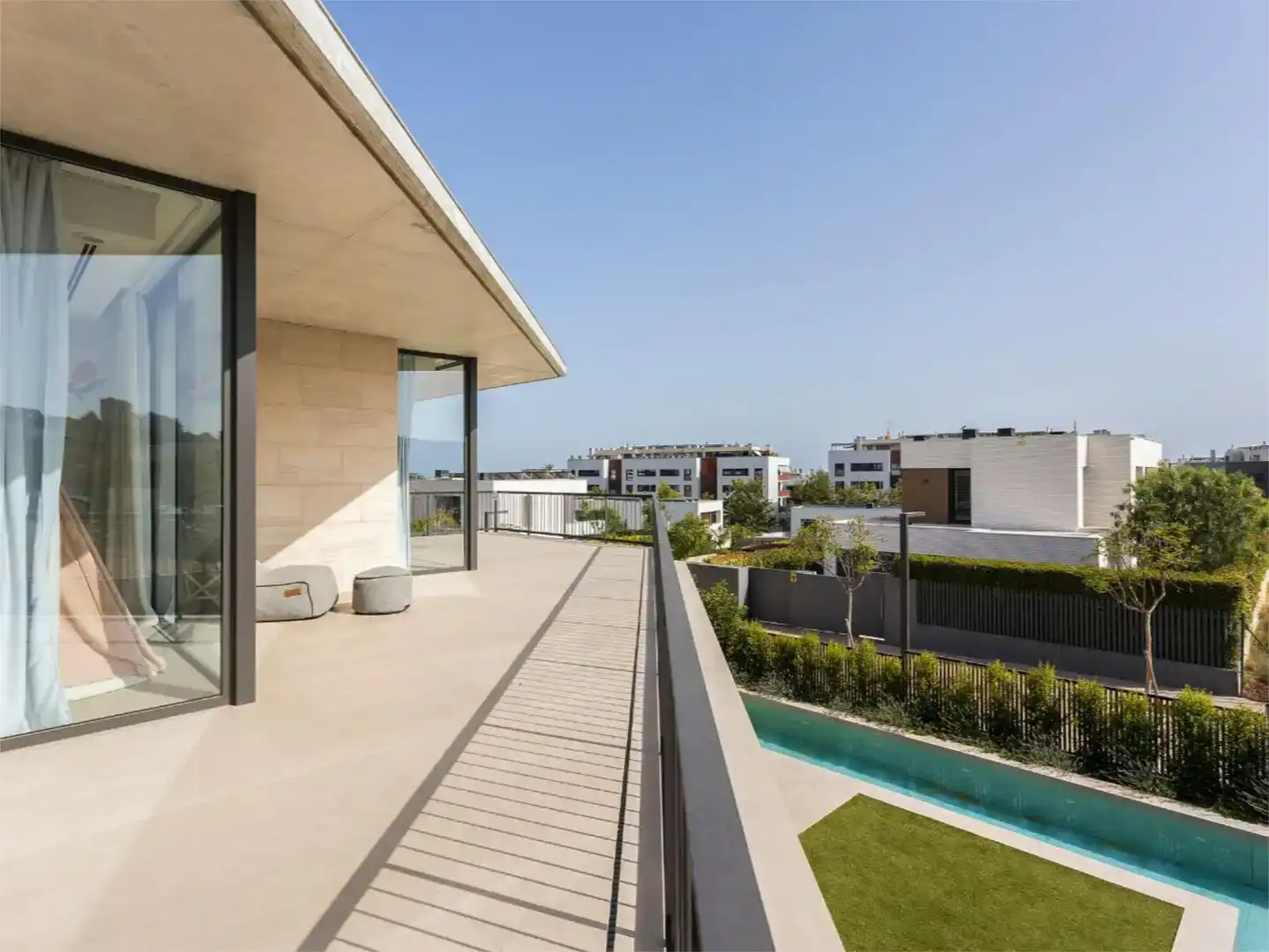 Terrassa de Casa o xalet de lloguer en Sitges amb Aire condicionat, Piscina i Balcó