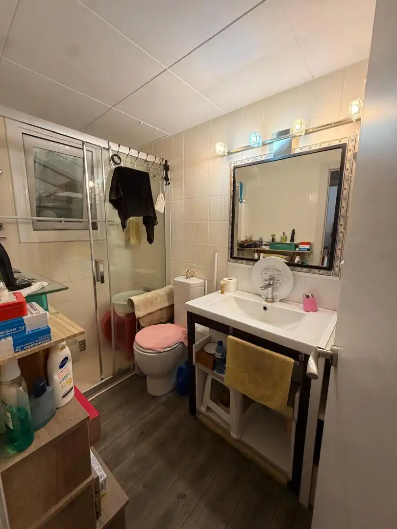 Baño de Piso en venta en Pineda de Mar con Balcón