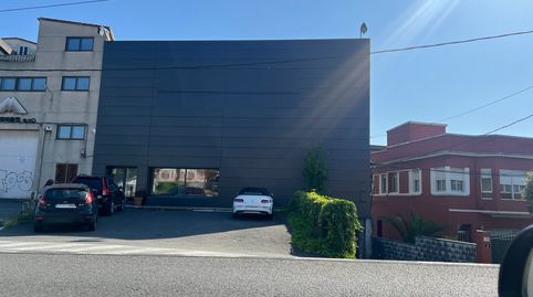 Venta de nave comercial a pie de calle en Almeiras