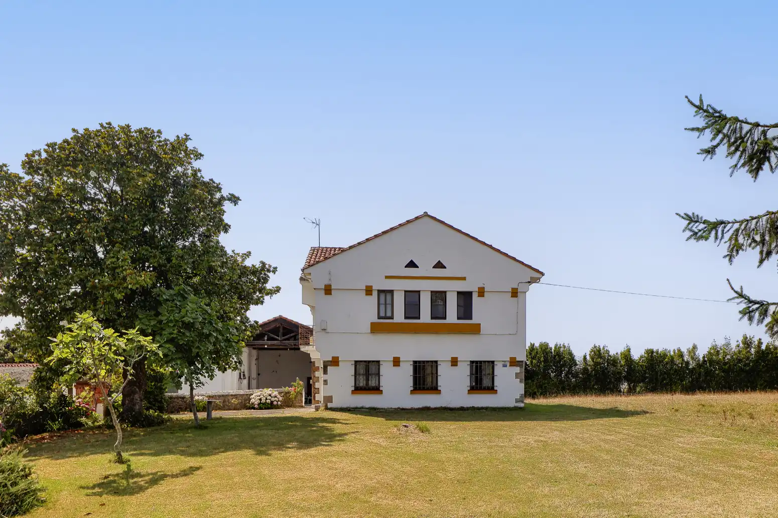 Exterior view of Houses for sale in Gijón   with Private garden