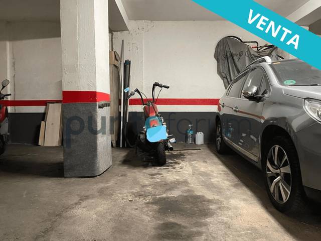 Garaje en Venta en Carrer del Pont del Treball Digne en La Verneda i la Pau