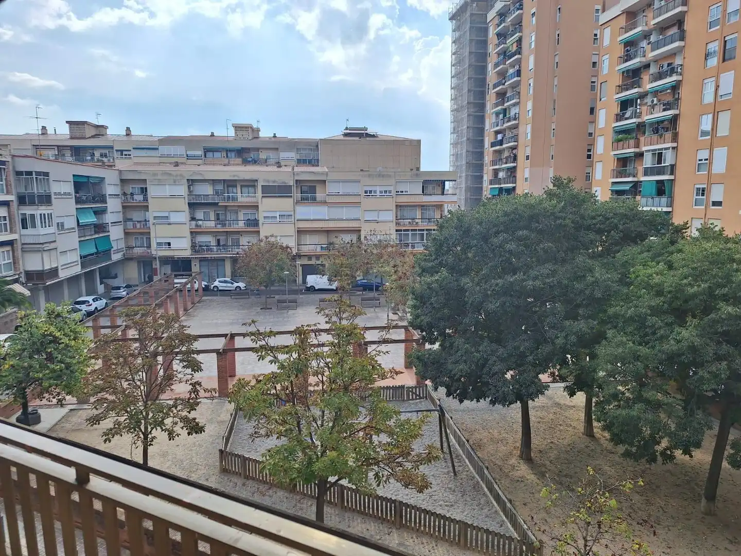 Pis amb balcó en venda a Paseo BELLPUIG DE