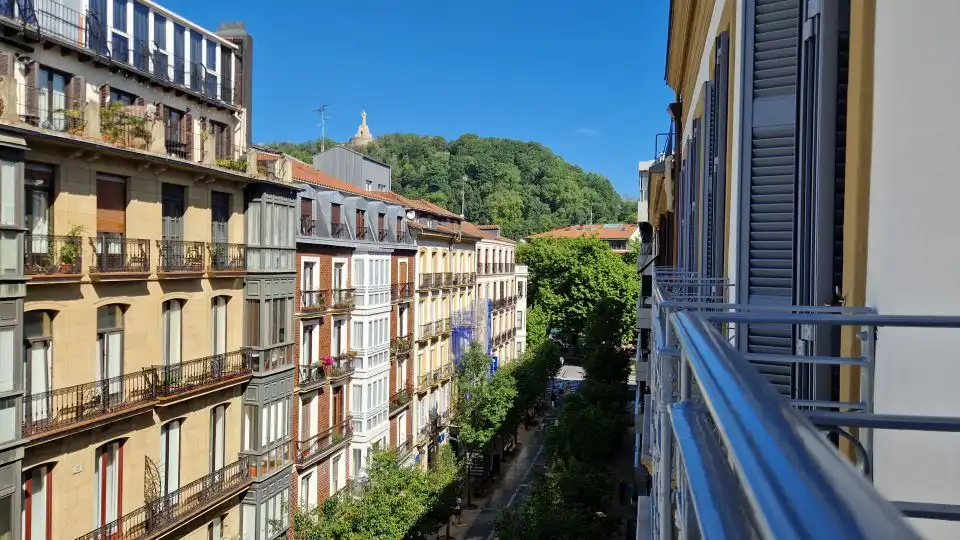 Piso de alquiler en Gipuzkoa Plaza, Área Romántica