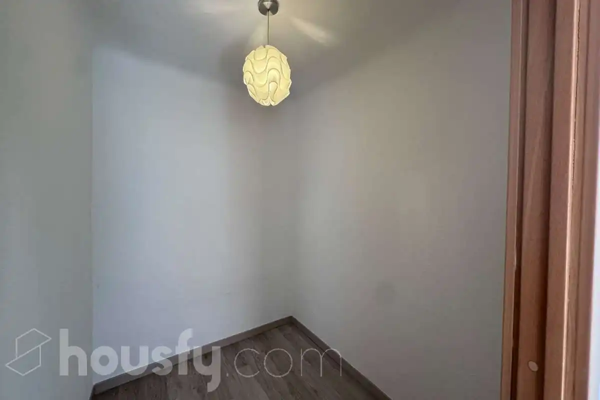 Bedroom of Flat for rent in Zaragoza  with Air Conditioner, Furnished and Balcony
