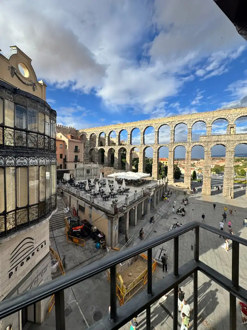 Außenansicht von Dachboden zur Miete in Segovia mit Heizung, Möbliert und Ofen