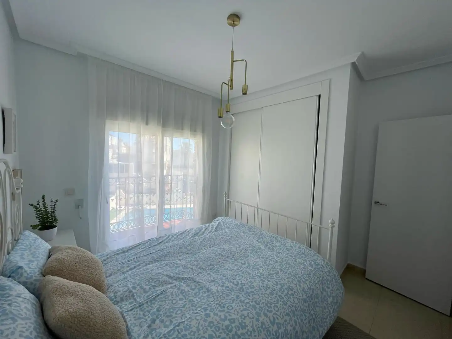 Dormitori de Casa o xalet en venda en Orihuela amb Aire condicionat, Calefacció i Jardí privat