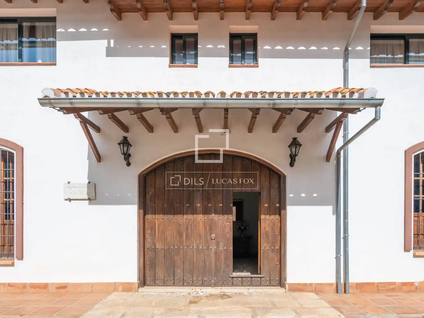 Vista exterior de Finca rústica en venda en Málaga amb Jardí privat, Terrassa i Traster