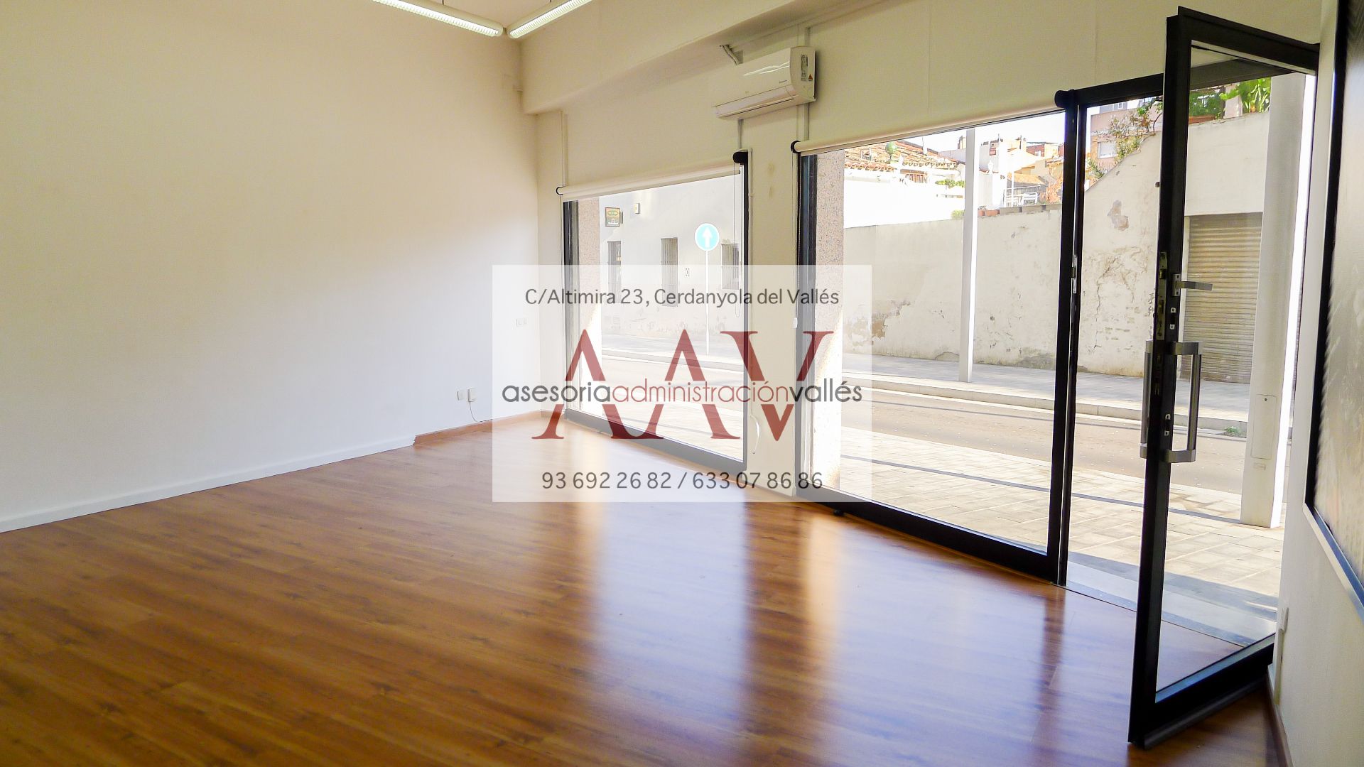 Premises to rent in Cerdanyola del Vallès  with Air Conditioner
