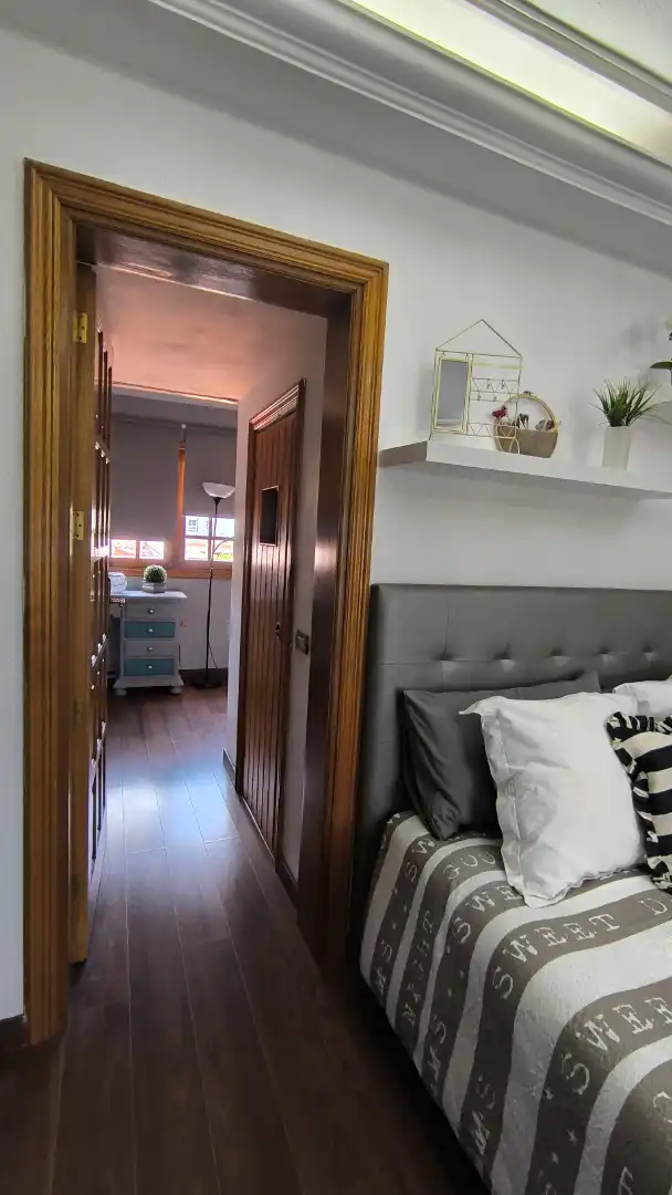 Dormitori de Casa o xalet en venda en San Cristóbal de la Laguna amb Jardí privat, Terrassa i Traster