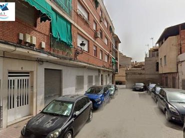 Pis amb balcó en venda a Calle JUEZ GARCIA VIZCAINO