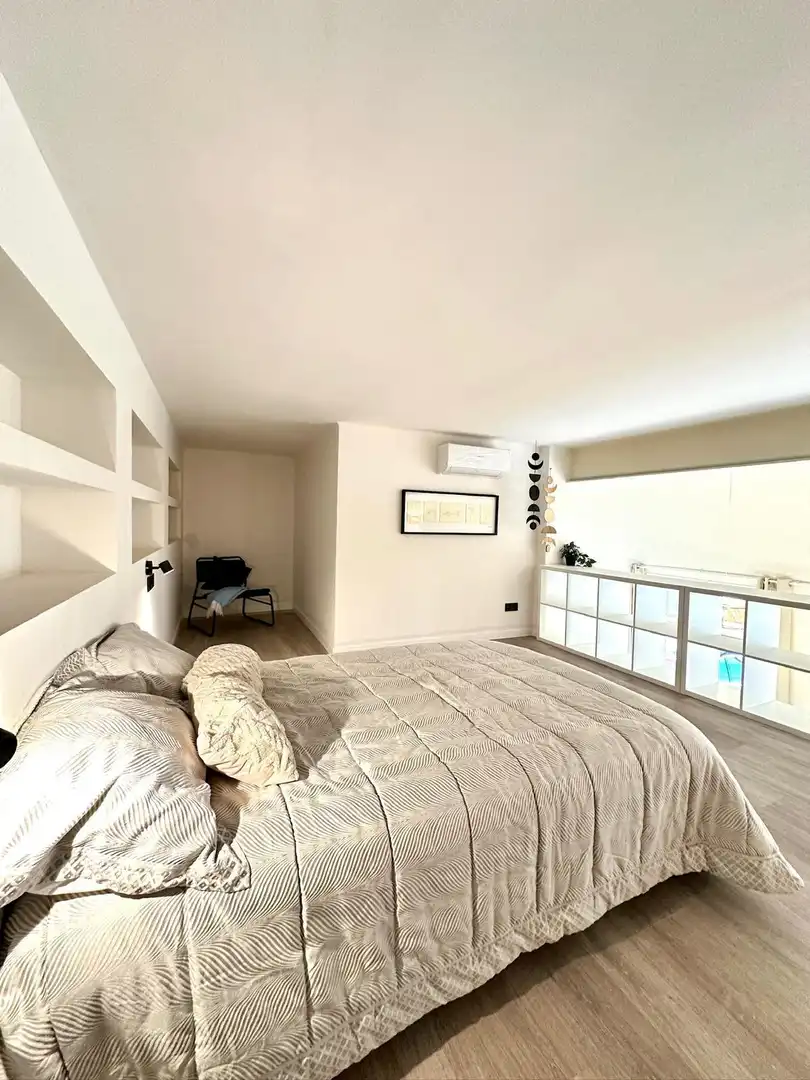 Dormitori de Loft en venda en Montgat amb Aire condicionat i Moblat