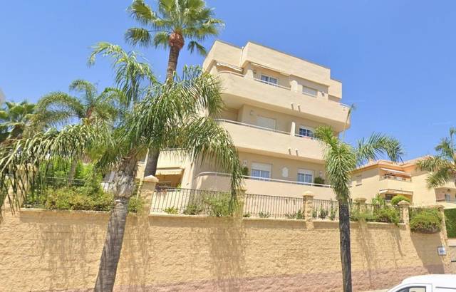 Apartamento en Venta en CARLOTA ALESSANDRI en La Carihuela - Los Nidos