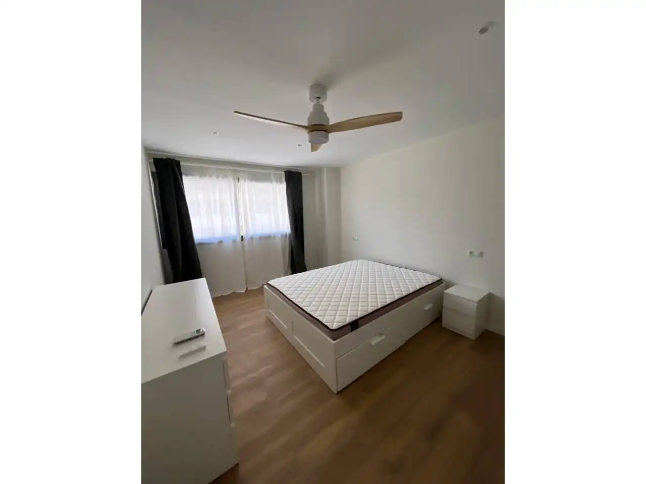 Schlafzimmer von Wohnung zum Verkauf in Castellón de la Plana / Castelló de la Plana mit Klimaanlage, Abstellraum und Möbliert