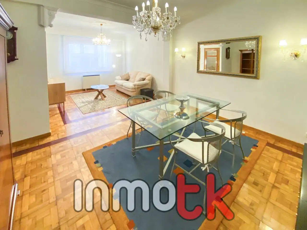 Living room of Flat for rent in A Coruña Capital   with Heating, Parquet flooring and Furnished