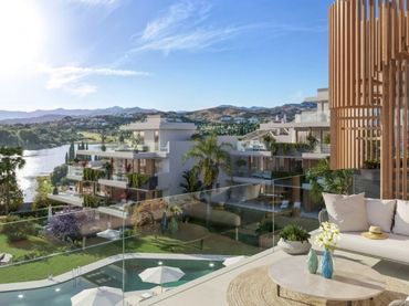 Appartement compact avec piscine à vendre à Estepona Pueblo