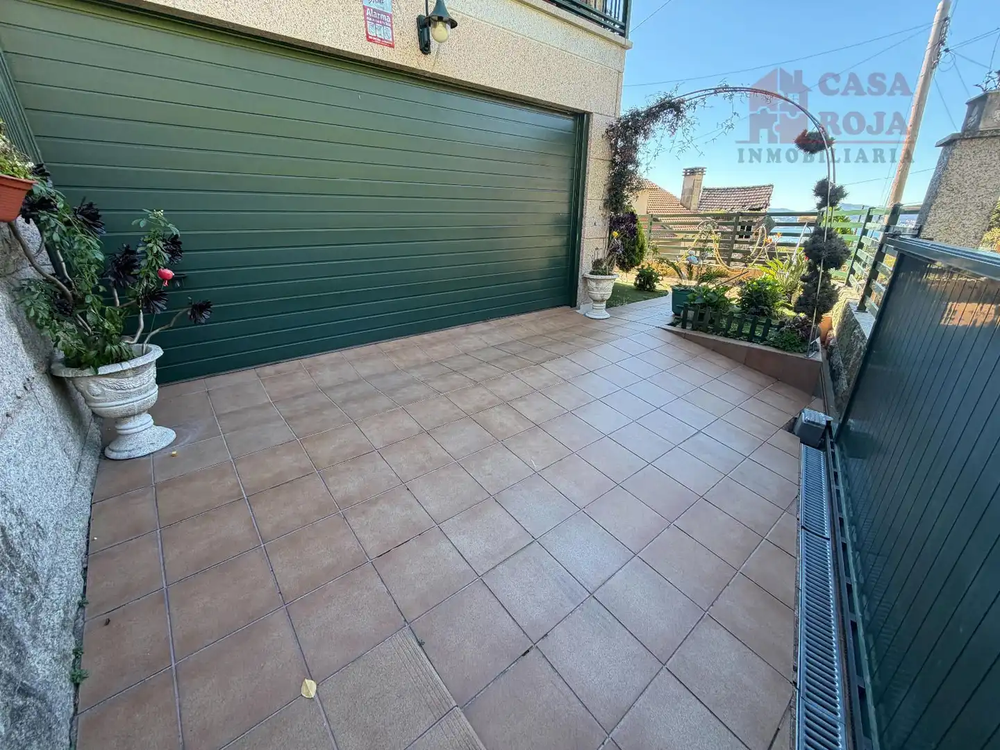 Terrace of Detached homes for sale in Moaña  with Heating, Parquet flooring and Terrace