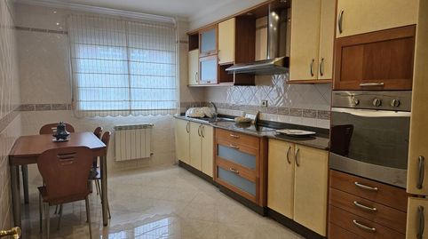Foto 3 de Piso en venta en Avenida de Barraña, 50, Boiro, A Coruña