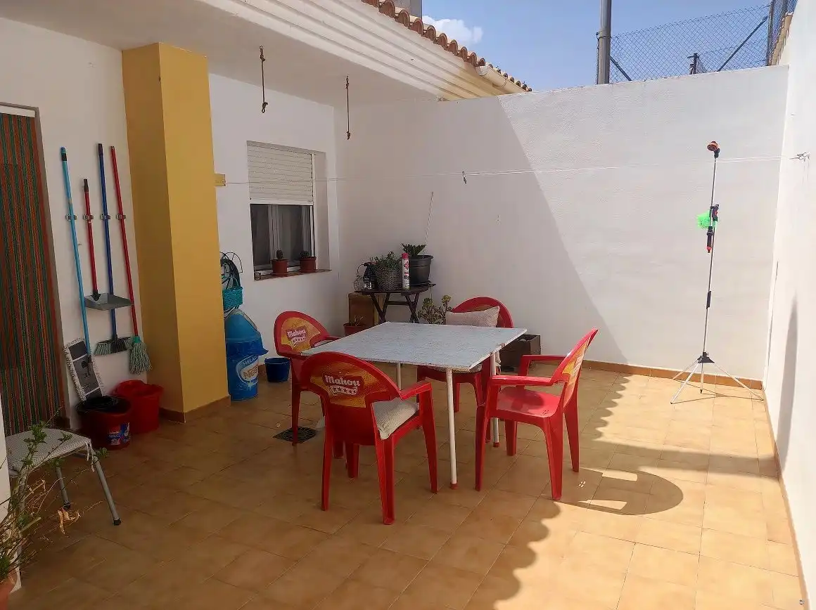 Adossat amb terrassa en venda a Tobarra, imagen 2