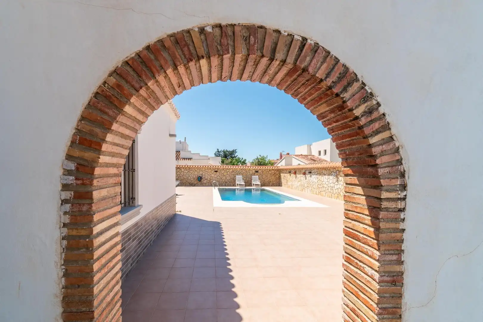 Piscina de Casa o xalet en venda en Torrevieja amb Aire condicionat, Calefacció i Jardí privat