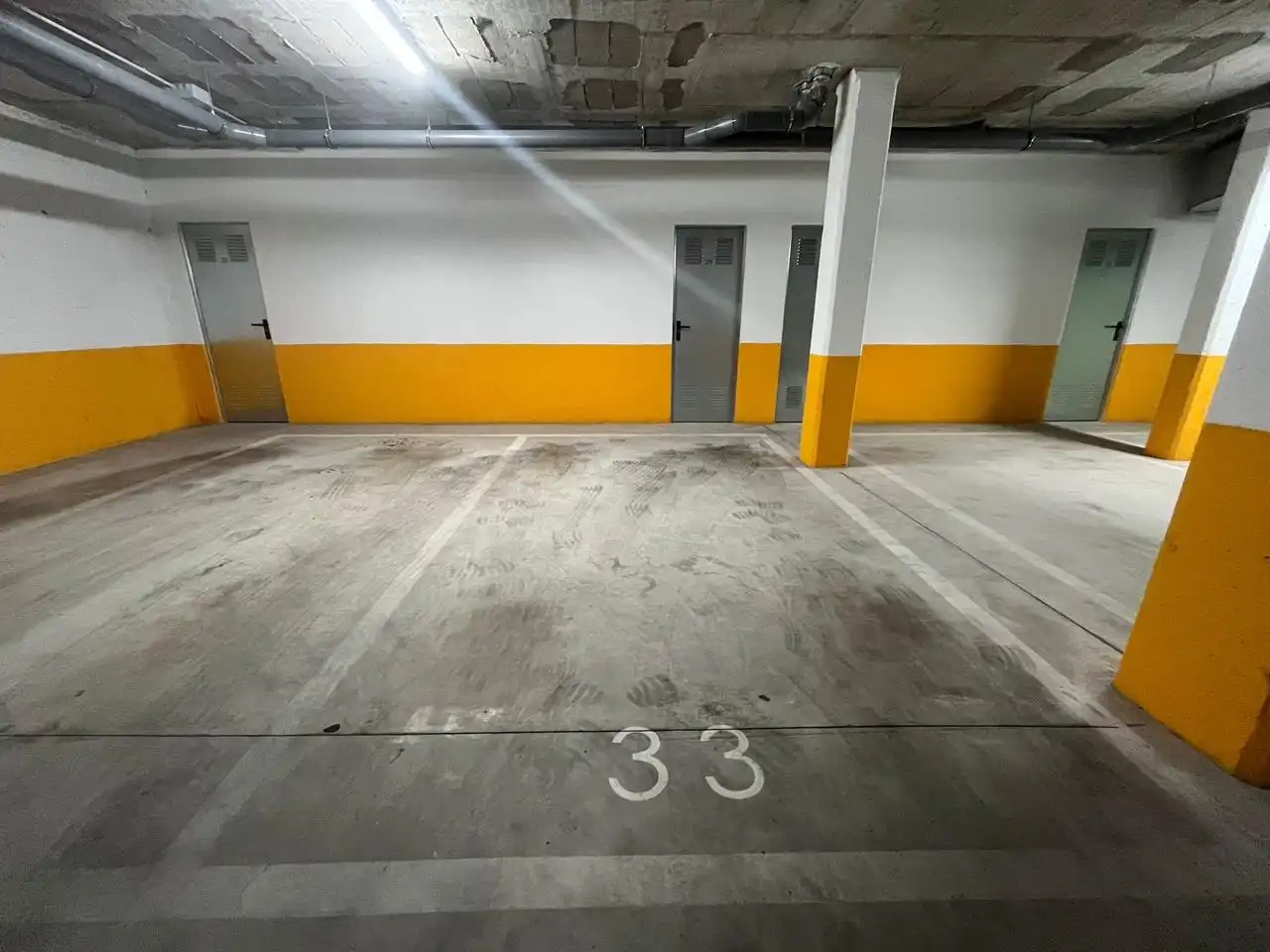 Parking de Planta baja en venta en Villalbilla con Calefacción, Jardín privado y Terraza