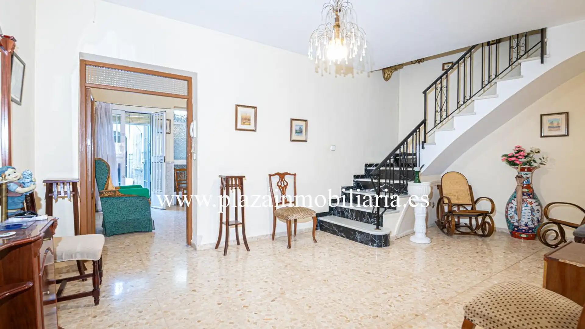 Casa o chalet en venta en Lucena con Terraza, Trastero y Balcón