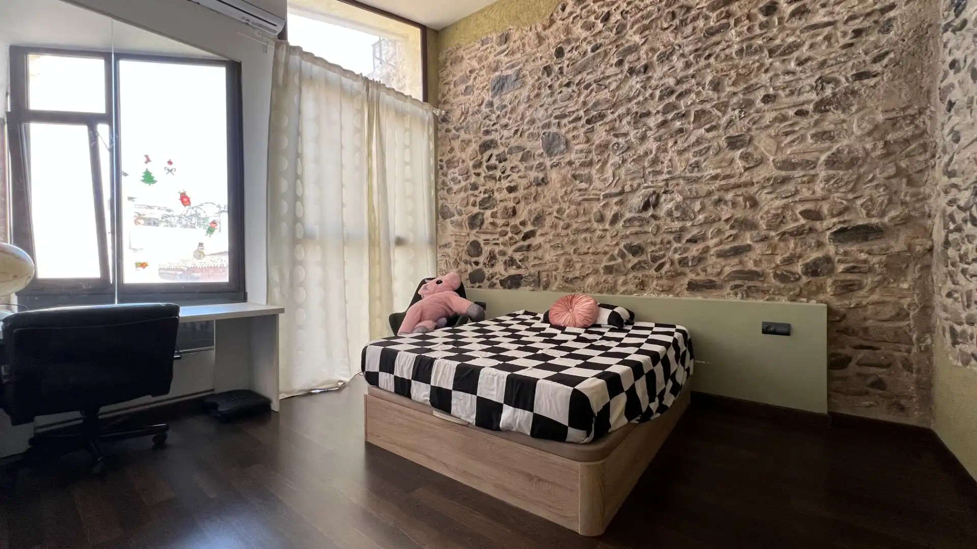 Single-family semi-detached for sale in Carrer Major