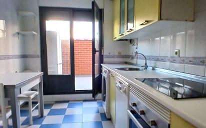 Kitchen of Planta baja for sale in Valverde de la Virgen  with Heating, Terrace and Storage room