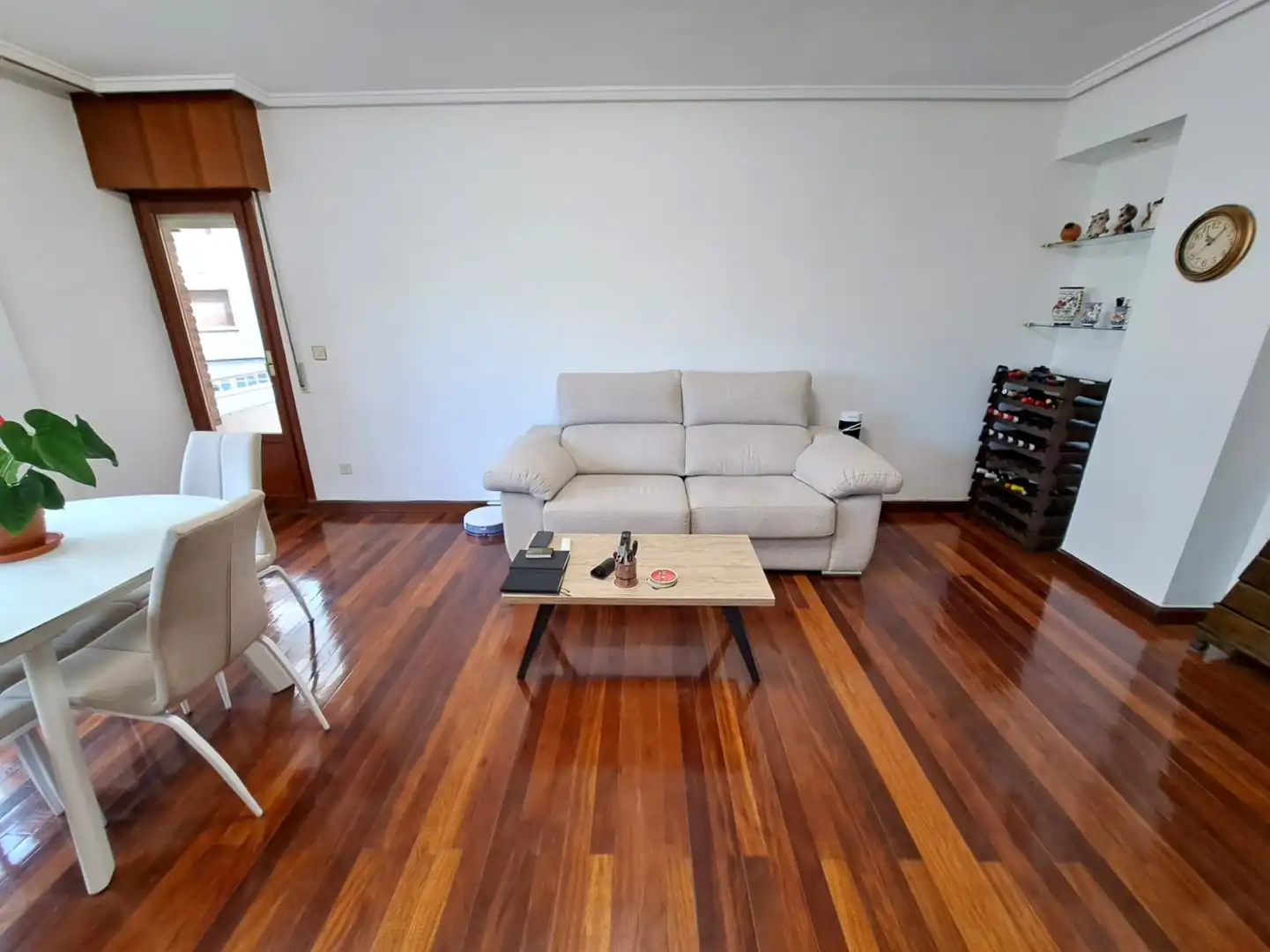 Sala de estar de Piso en venta en Haro con Calefacción, Terraza y Trastero