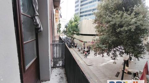 Foto 3 de Piso en venta en Calle Montserrat, El Raval, Barcelona