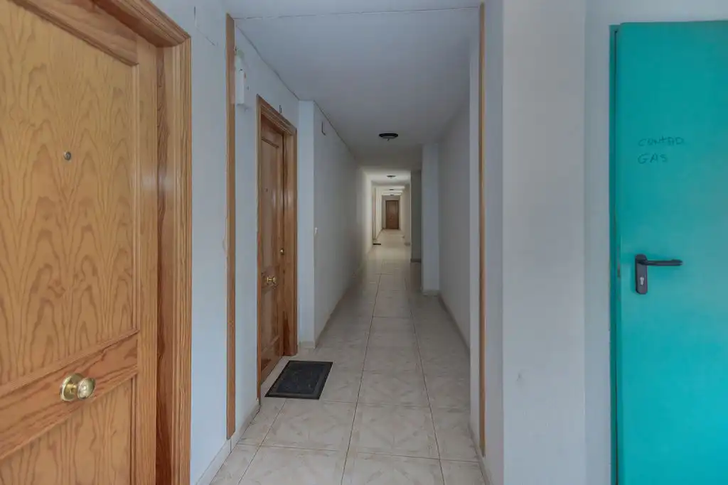 Flat with lift for sale in Av Reyes Católicos, imagen 18