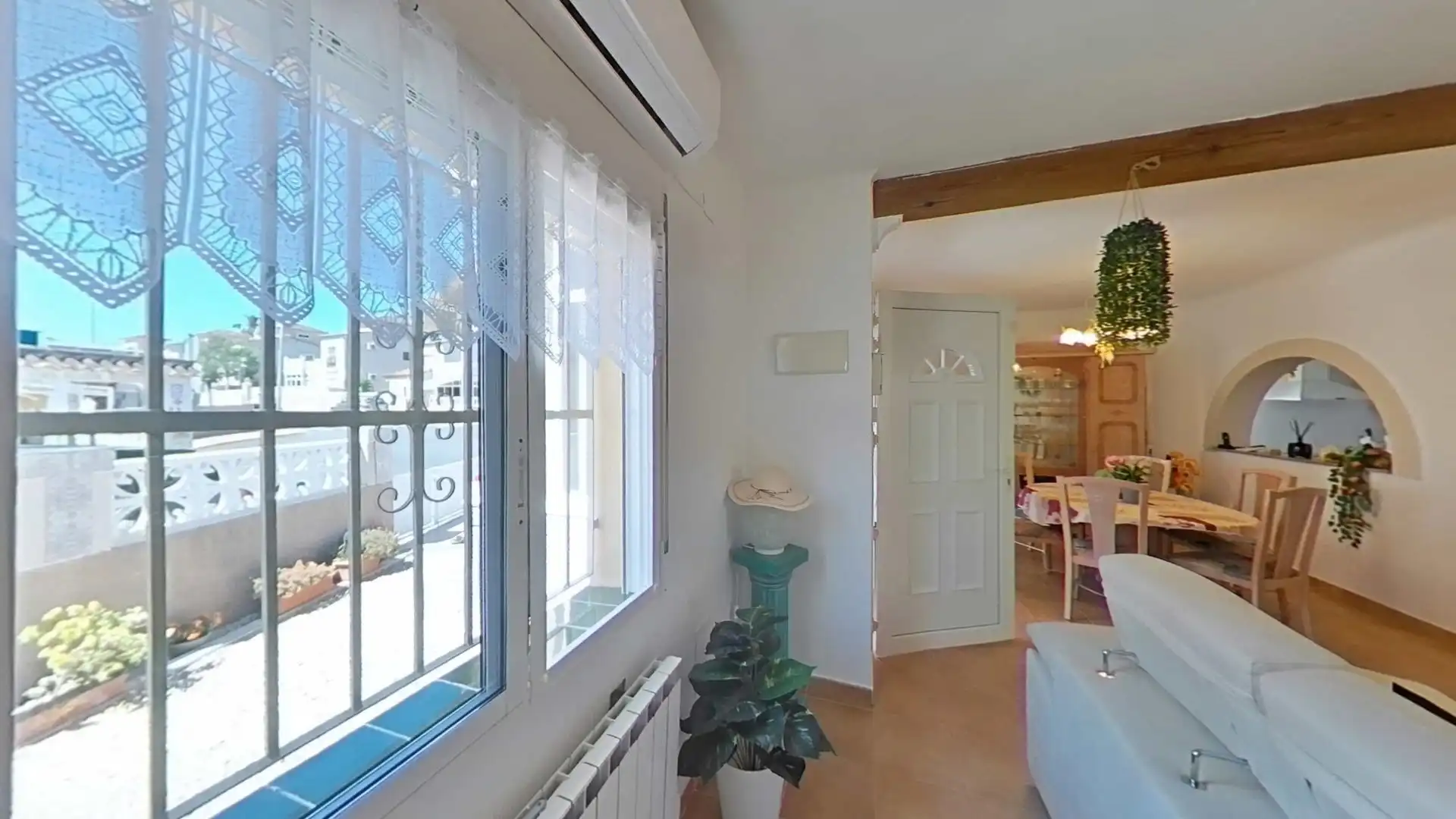 Maisonette zum Verkauf in Algorfa mit Klimaanlage, Heizung und Privatgarten