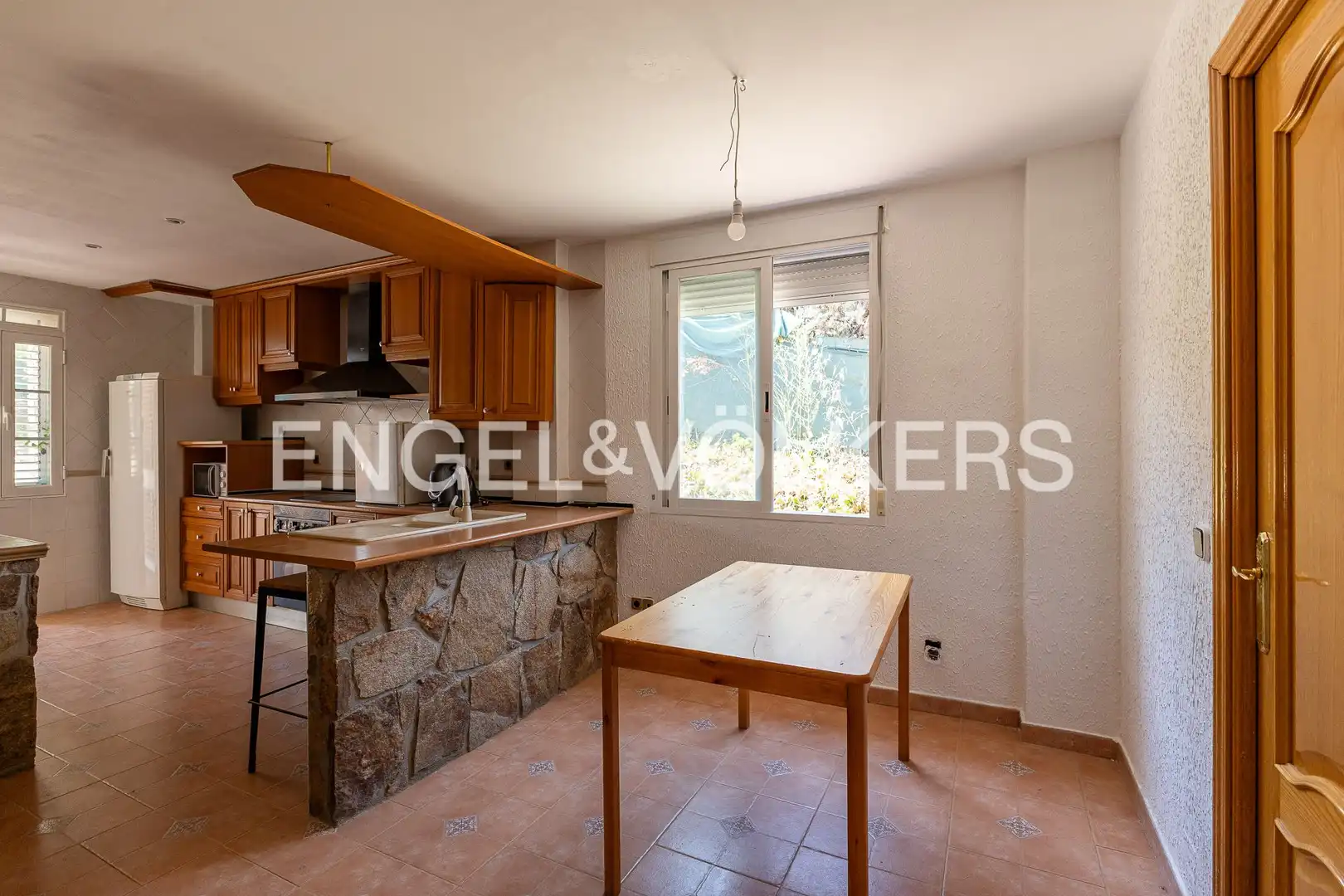 Cocina de Casa o chalet en venta en Móstoles con Calefacción, Jardín privado y Parquet