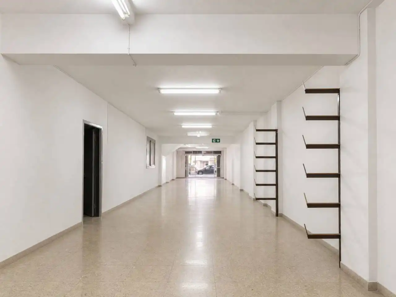 Gewerbefläche zum Verkauf in Nou Barris, imagen 3