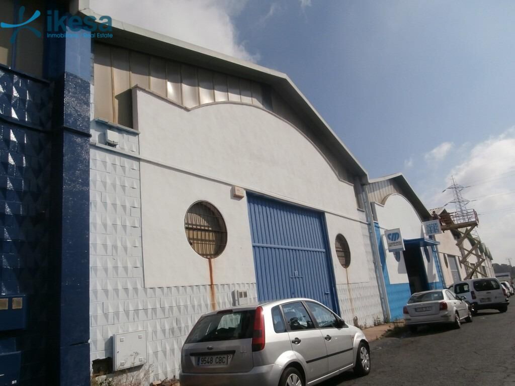 Vista exterior de Nau industrial en venda en  Huelva Capital