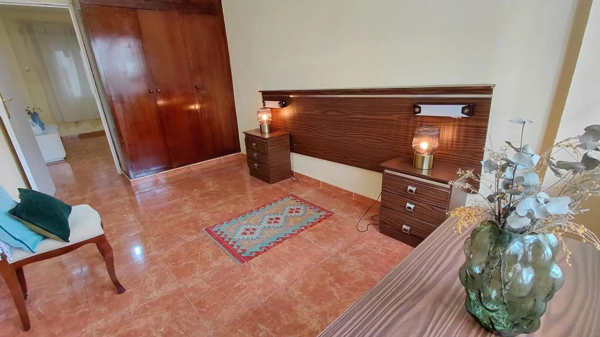 Schlafzimmer von Büro zum Verkauf in Madrid