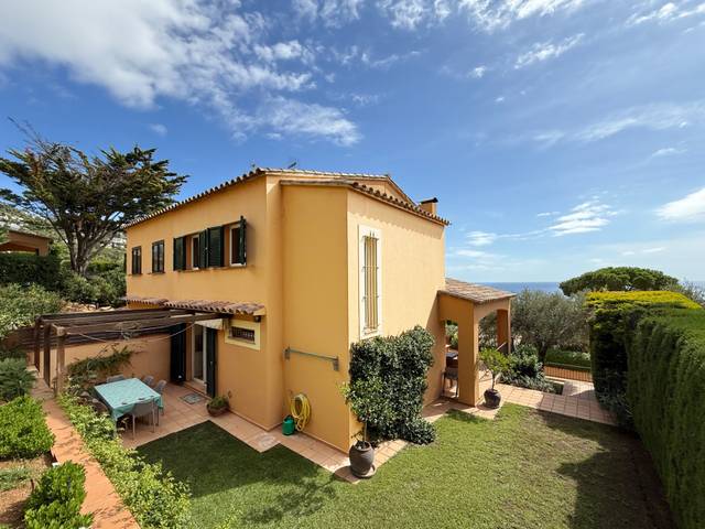 Casa adosada en Venta en Carrer Castellet en Fornells - Aiguablava