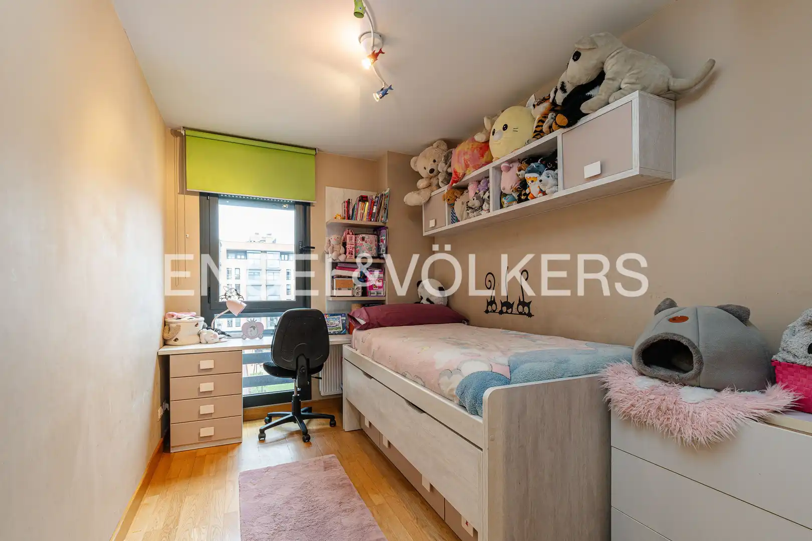 Habitación de Piso en venta en Madrid con Aire acondicionado, Calefacción y Trastero