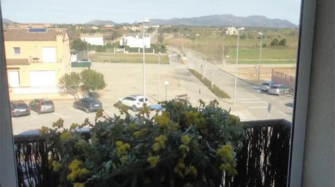 Foto 4 de Pis en venda a Avinguda de la Constitució, 1, Peralada, Girona