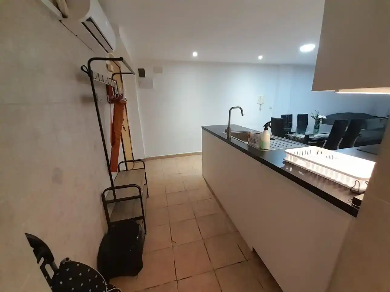 Flat for rent in  Valencia Capital  with Air Conditioner