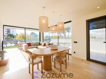 Flat with pool to rent in Carrer Riu Brugent