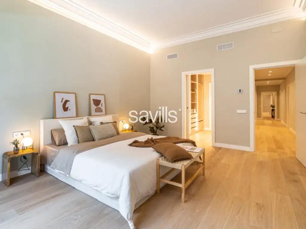 Habitación de Apartamento en venta en Barcelona con Aire acondicionado, Horno y Lavadora