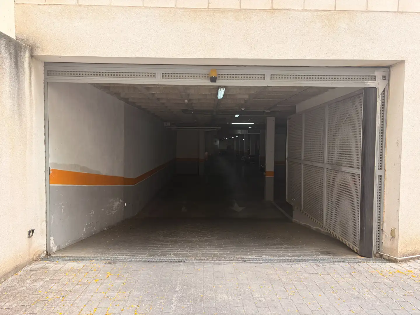 Parking of Flat for sale in Murcia  with Air Conditioner, Storage room and Oven