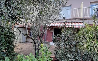 Jardí de Casa adosada en venda en Olot amb Calefacció i Terrassa