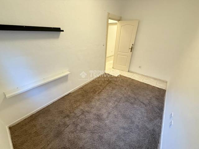 Piso en Alquiler en Adelfas