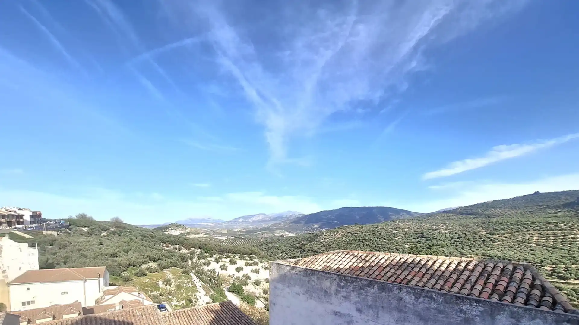 Vista exterior de Casa adosada en venda en  Jaén Capital amb Terrassa, Traster i Balcó
