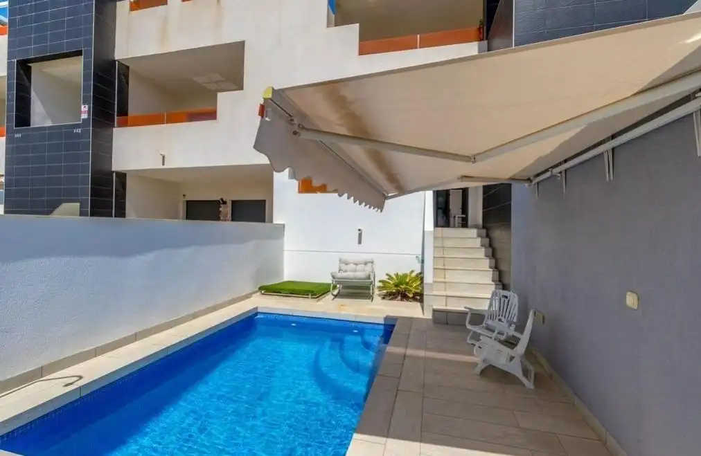 Apartment mit Terrasse zum Verkauf in Calle LAGO BAÑOLAS 2, imagen 17