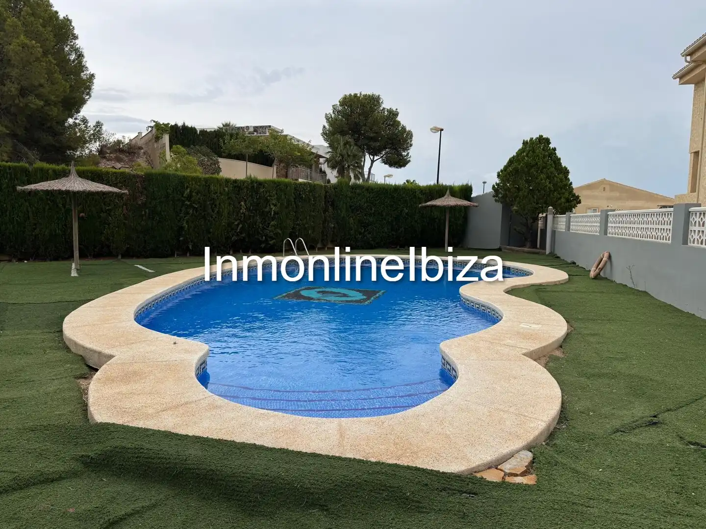 Piscina de Pis en venda en Coloma  